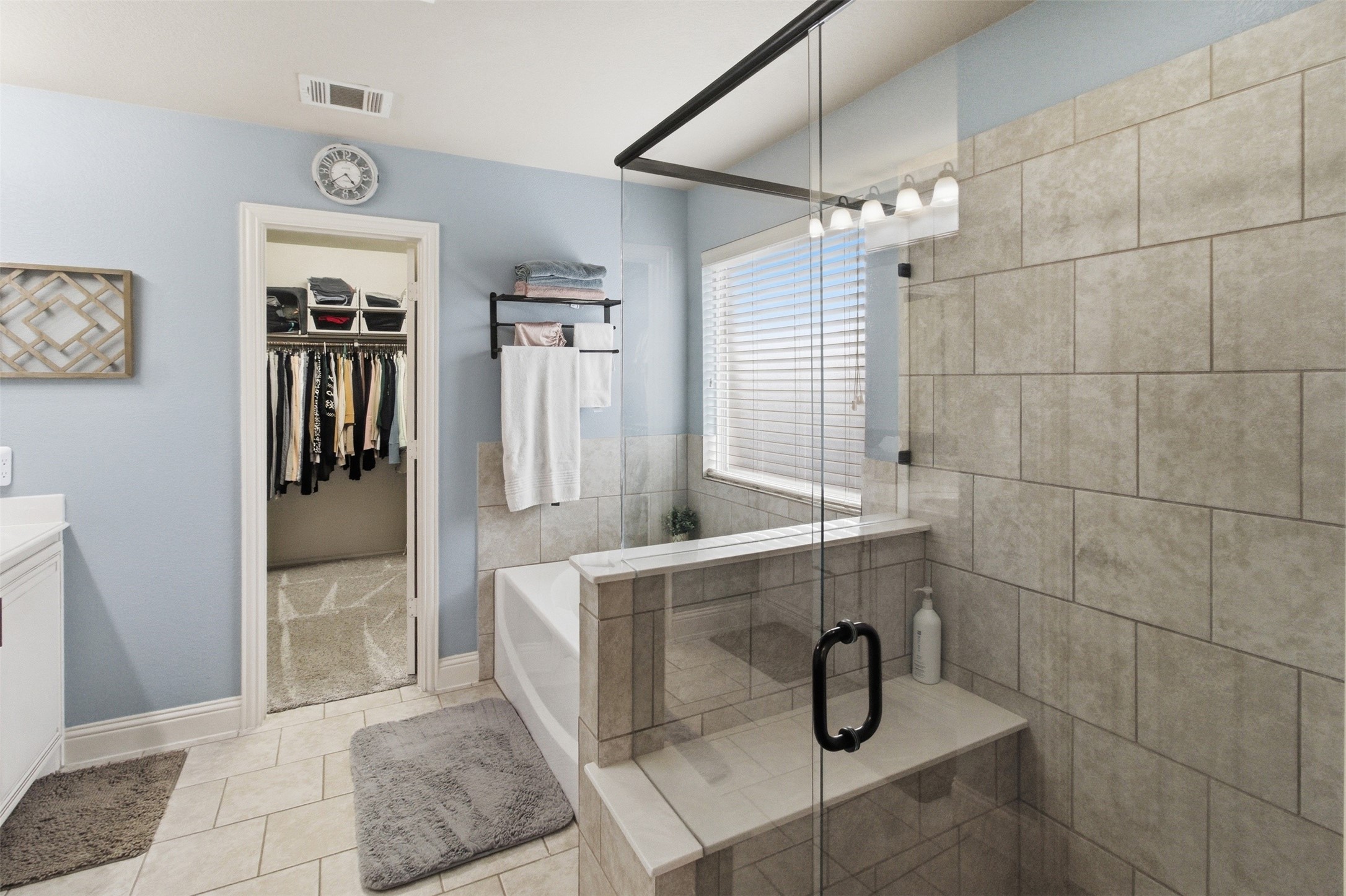 8100 Canyon Drive Aubrey TX 76227