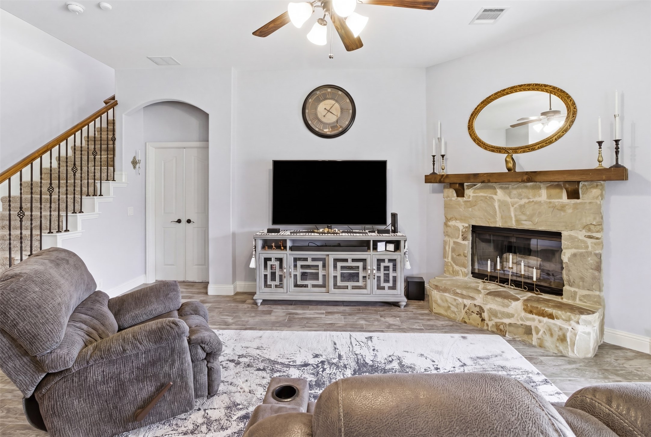 8100 Canyon Drive Aubrey TX 76227