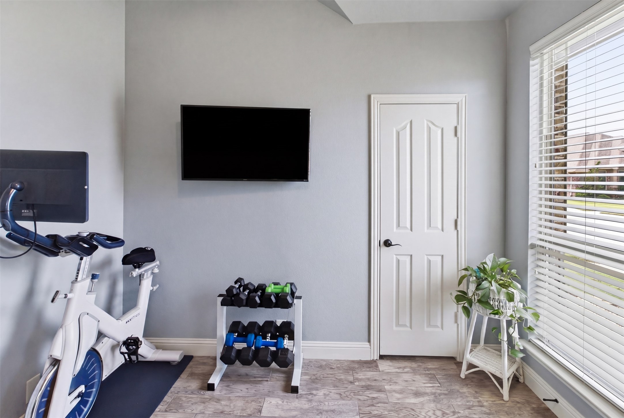 8100 Canyon Drive Aubrey TX 76227
