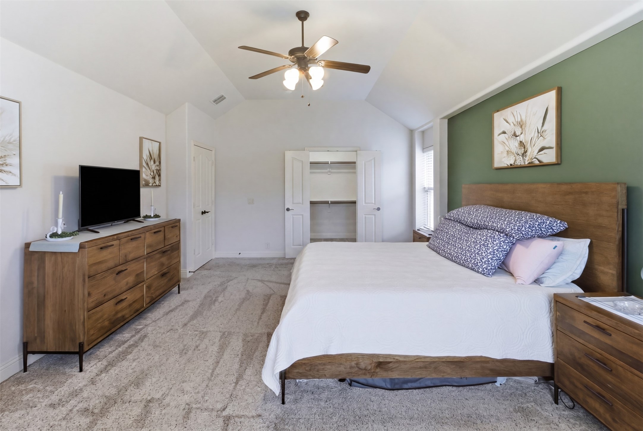 8100 Canyon Drive Aubrey TX 76227