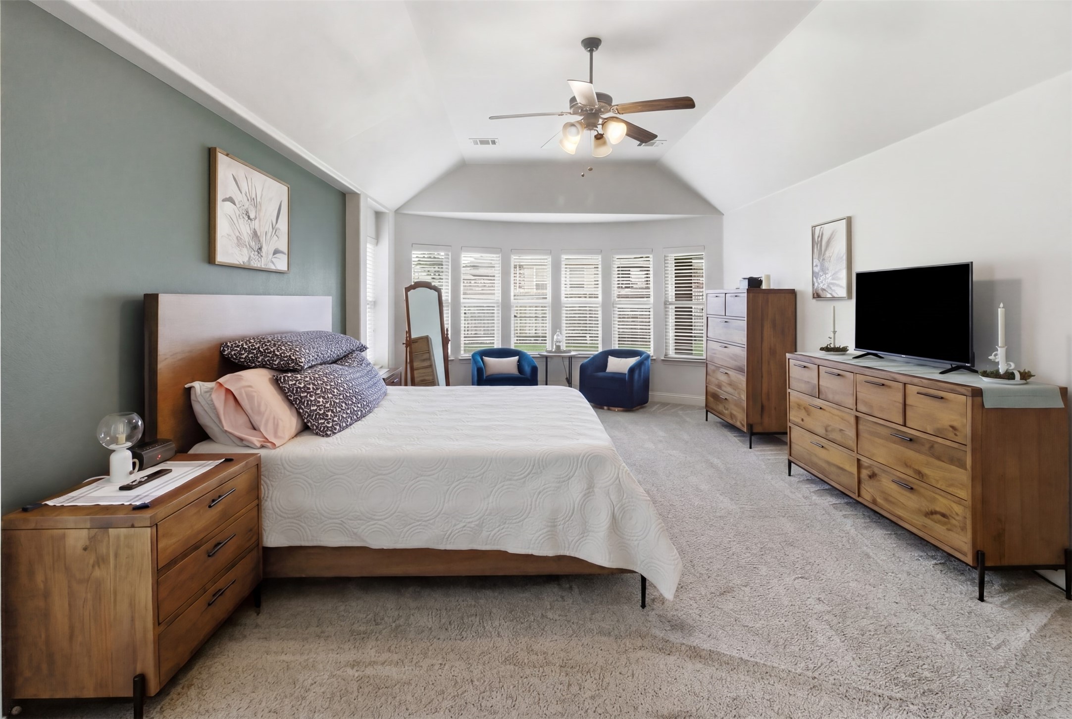 8100 Canyon Drive Aubrey TX 76227
