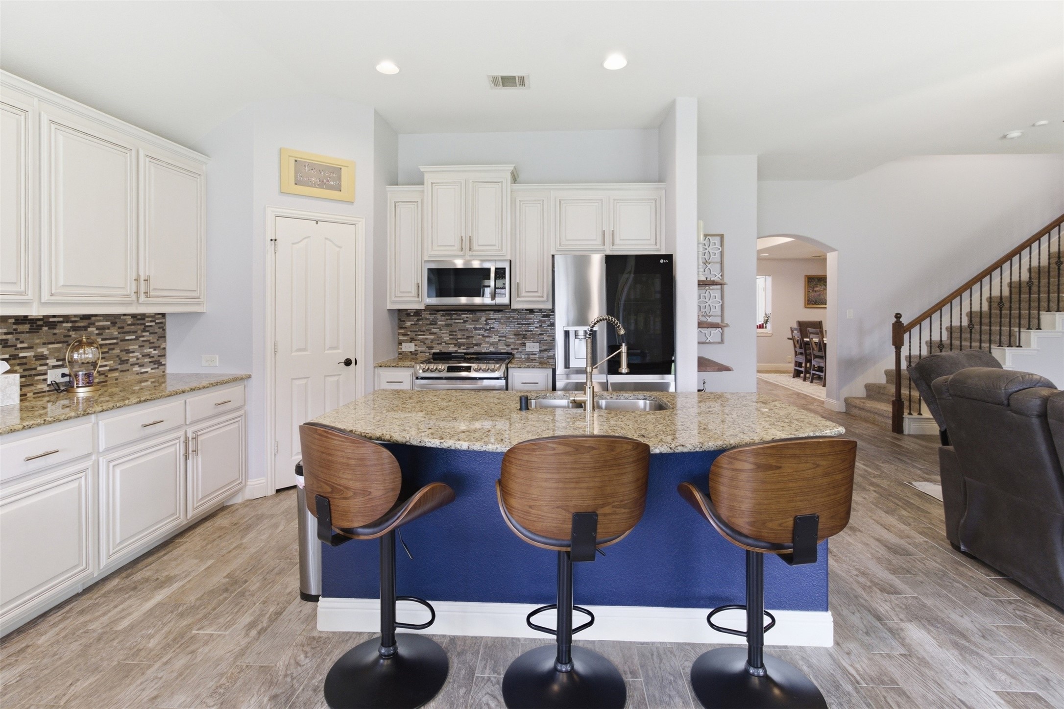 8100 Canyon Drive Aubrey TX 76227