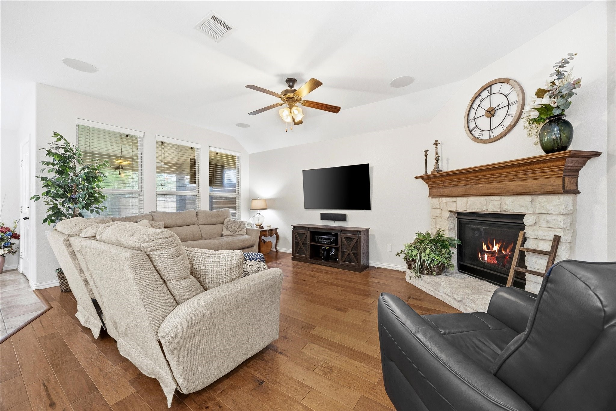 112 Pleasant Hill Lane Fate TX 75189