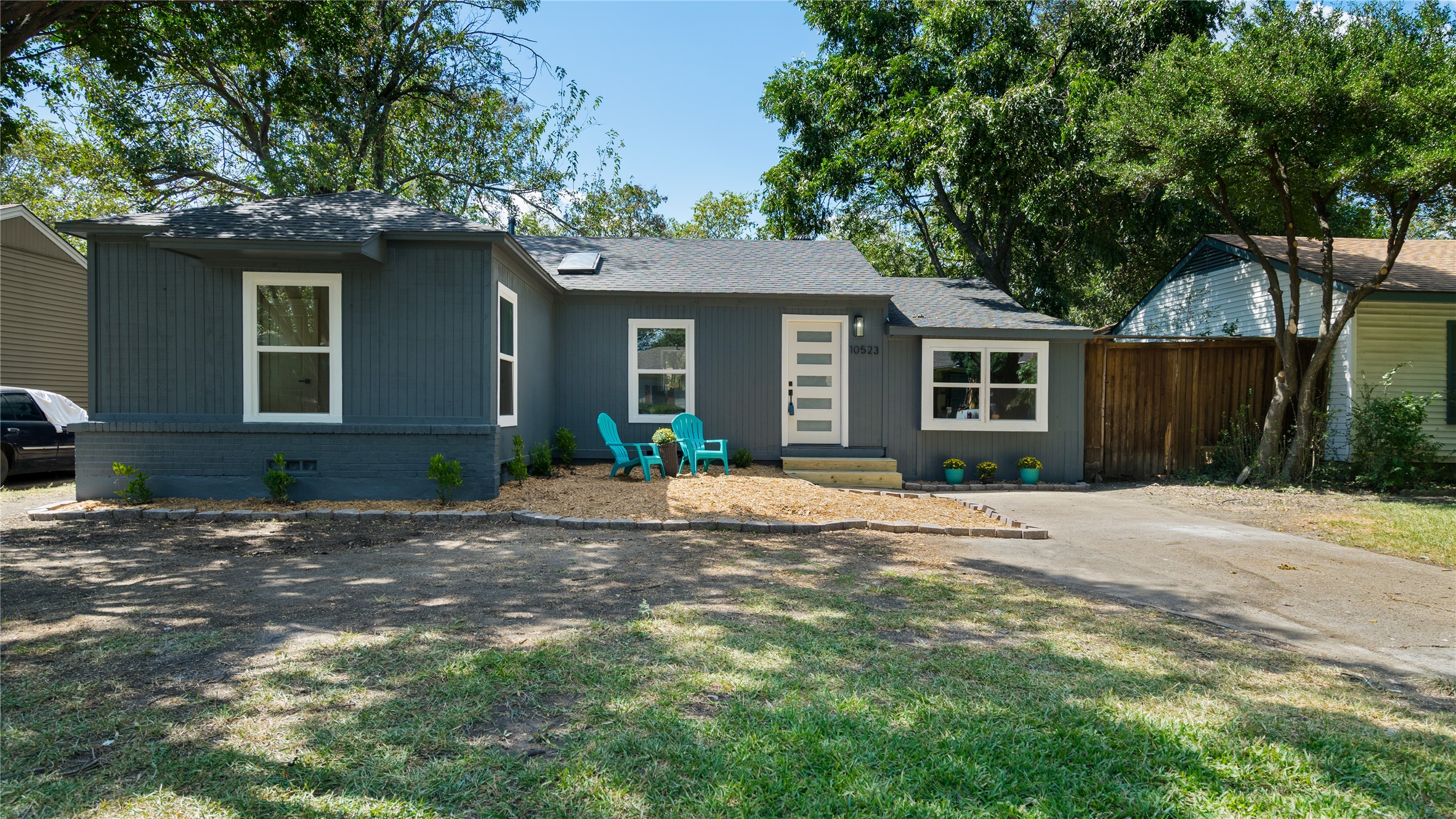 10523 Newcombe Drive Dallas TX 75228