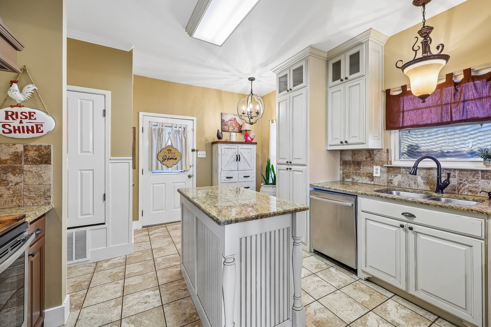331 Radecke Road Krum TX 76249