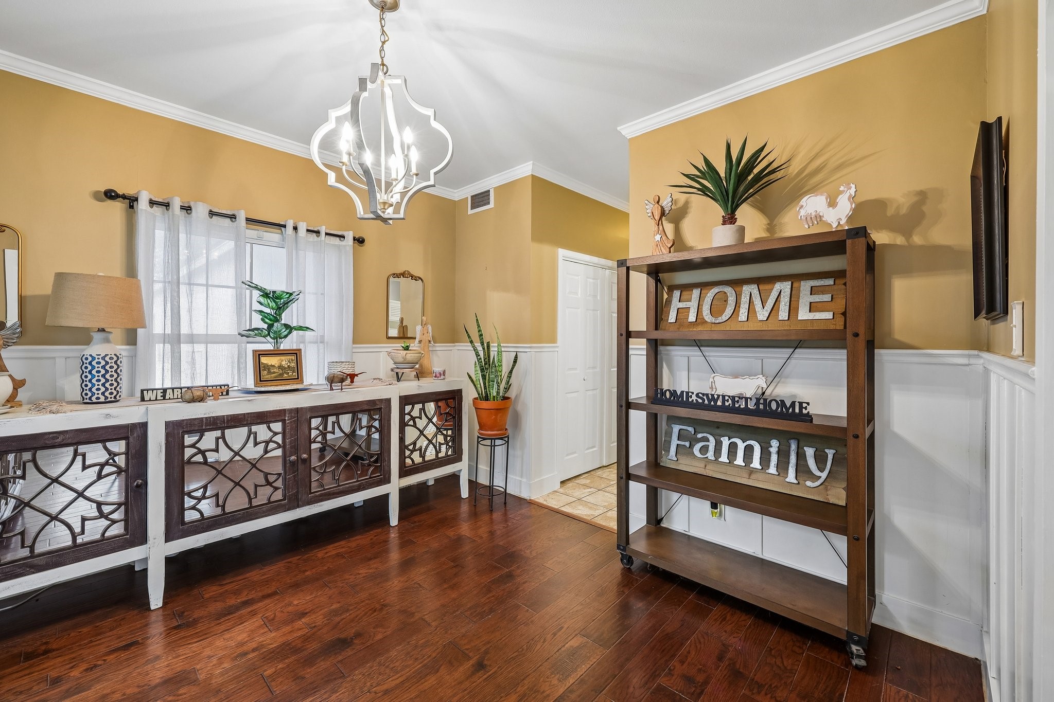 331 Radecke Road Krum TX 76249