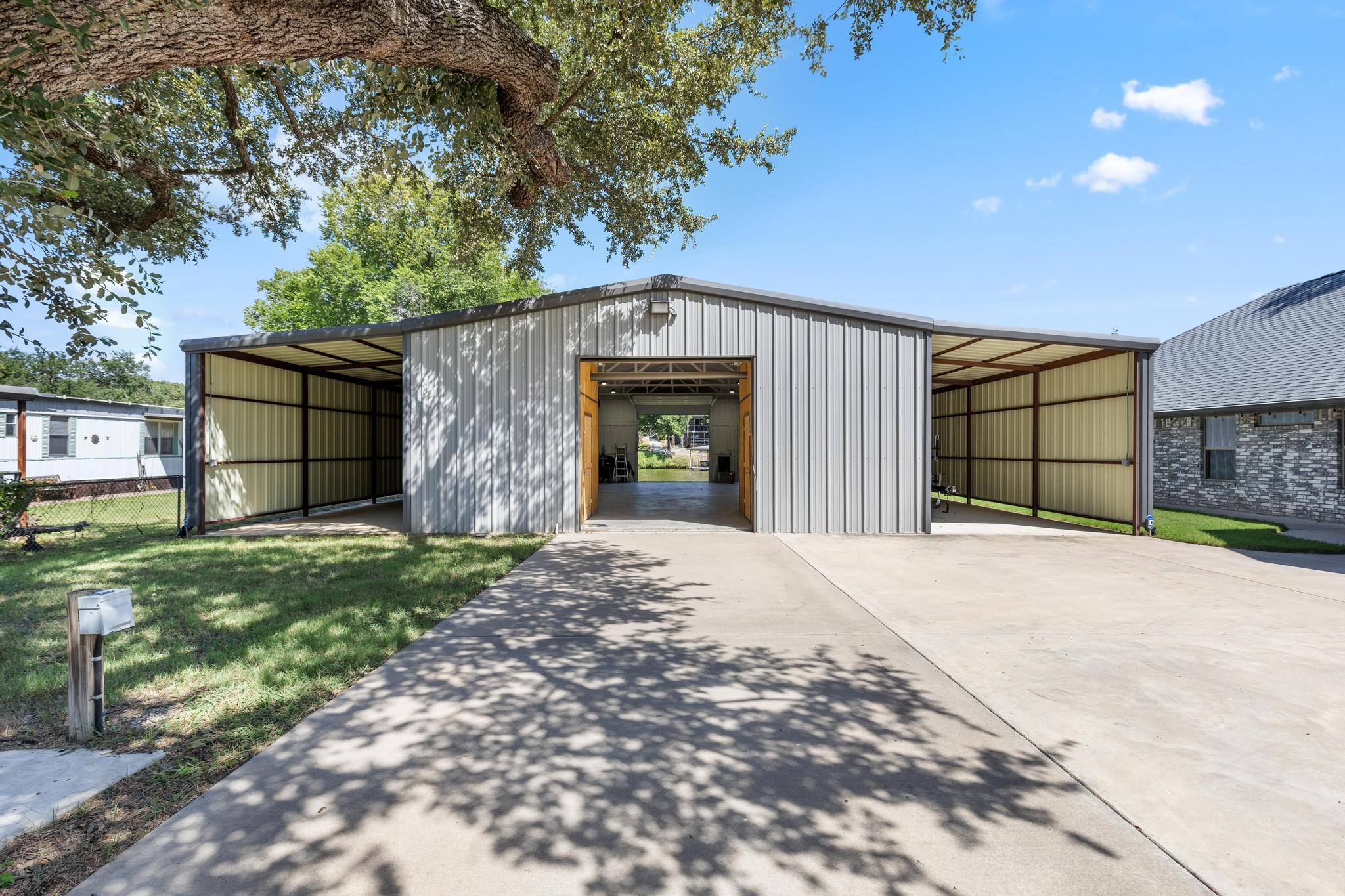 3806 And 3808 Sandy Beach Drive Granbury TX 76049