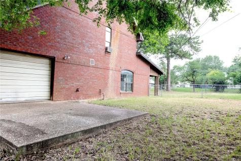 561 E Main Street Fairfield TX 75840