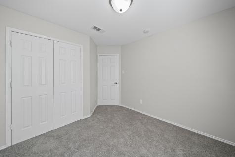 1216 Urban Drive Desoto TX 75115