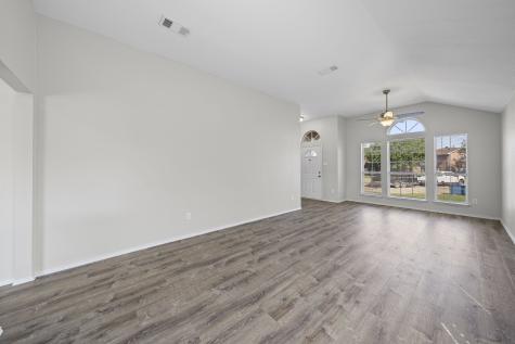 1216 Urban Drive Desoto TX 75115