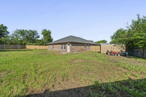 1216 Urban Drive Desoto TX 75115