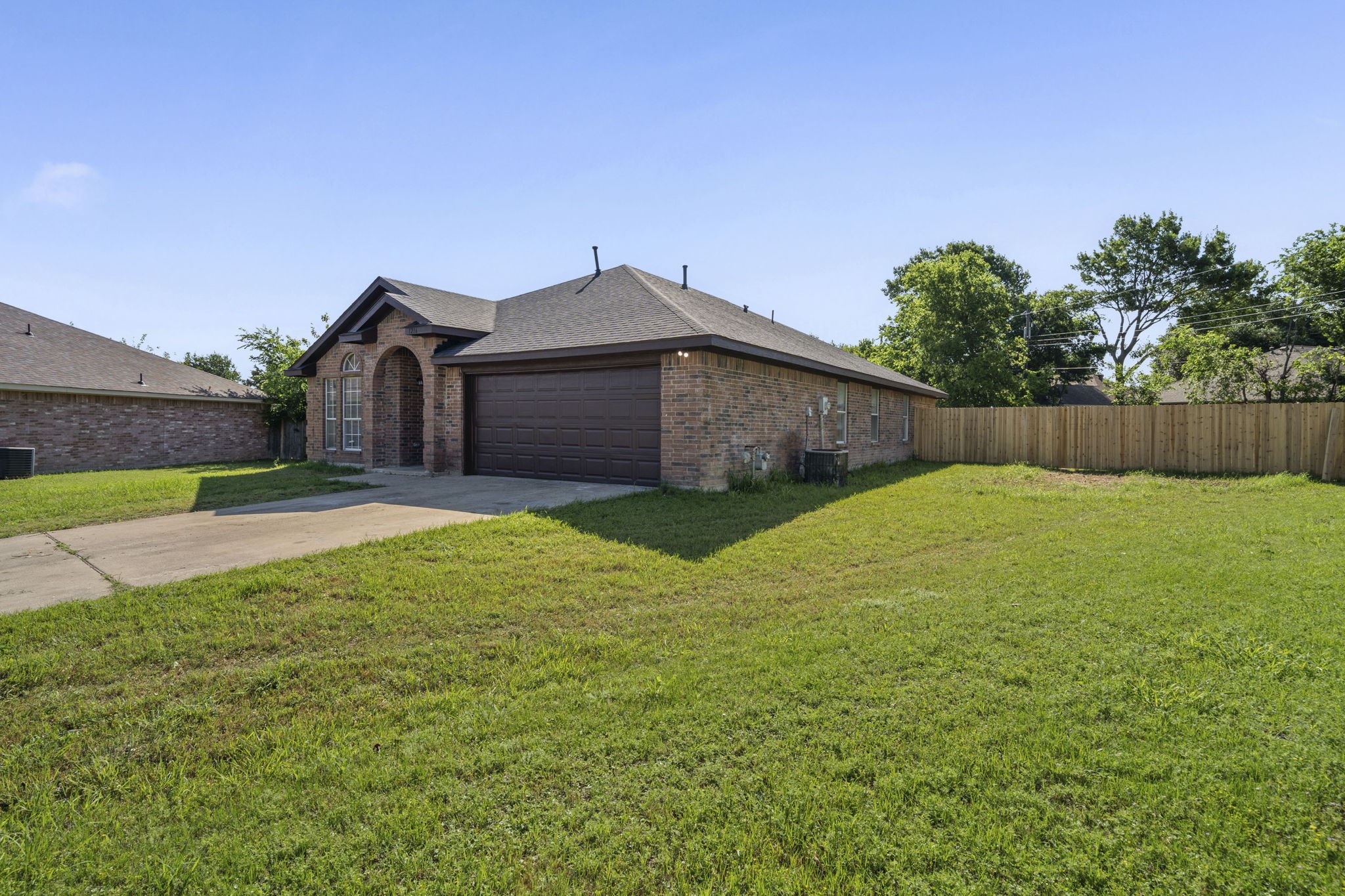 1216 Urban Drive Desoto TX 75115