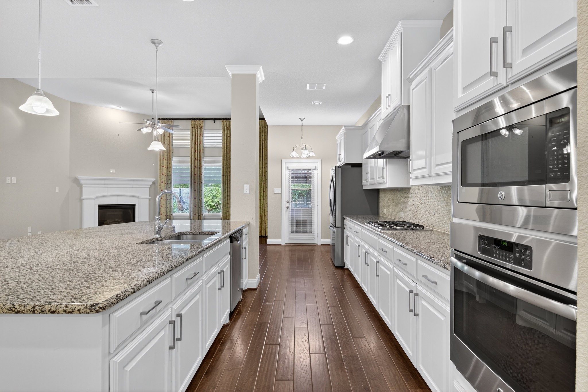 421 Fenceline Drive Argyle TX 76226