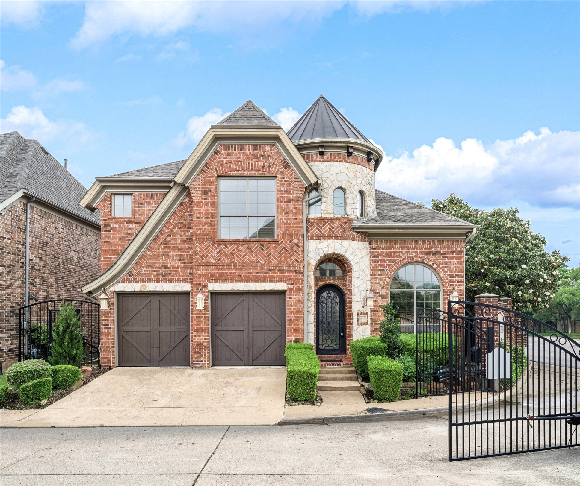 9131 Cochran Bluff Lane Dallas TX 75220