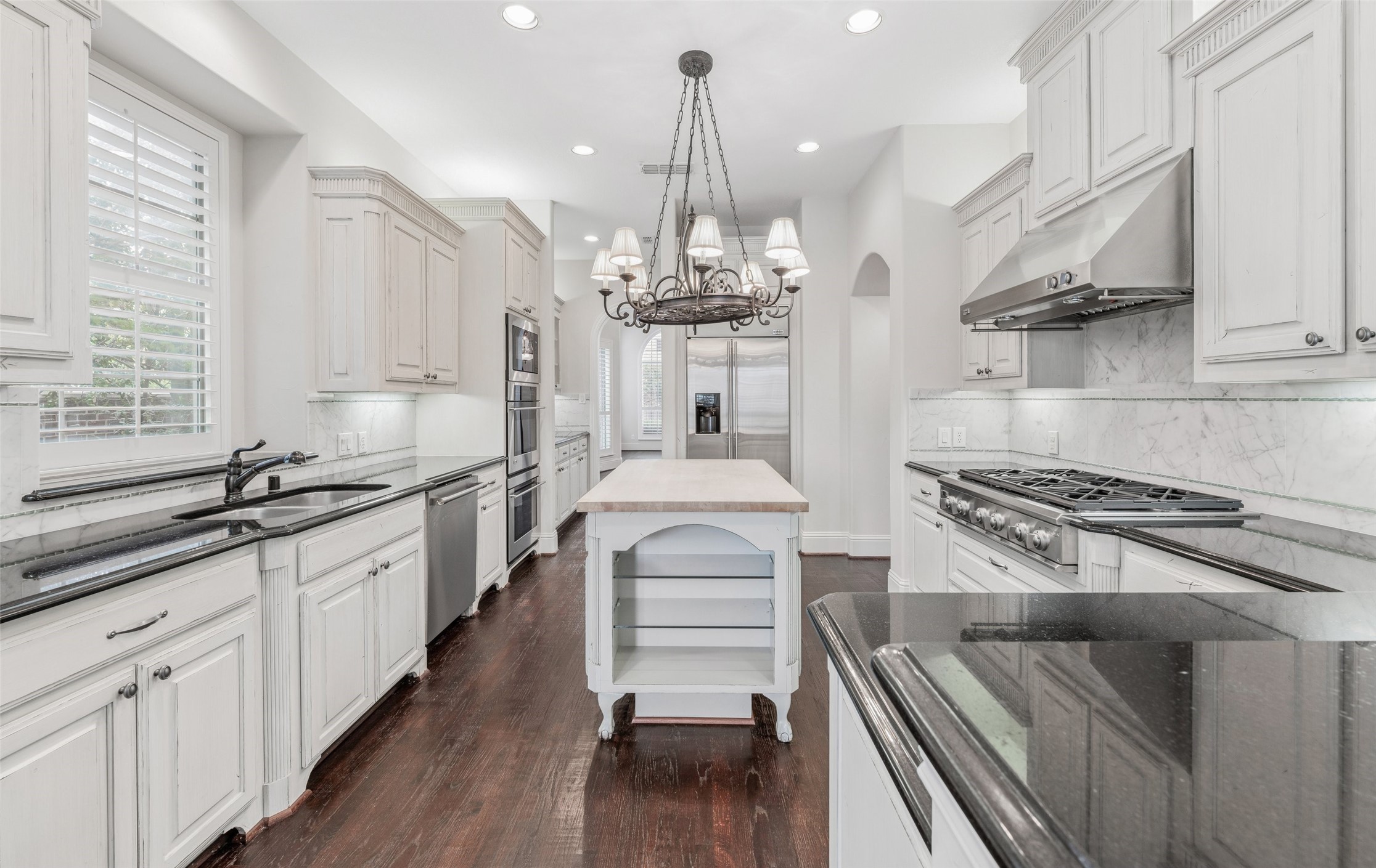 9131 Cochran Bluff Lane Dallas TX 75220