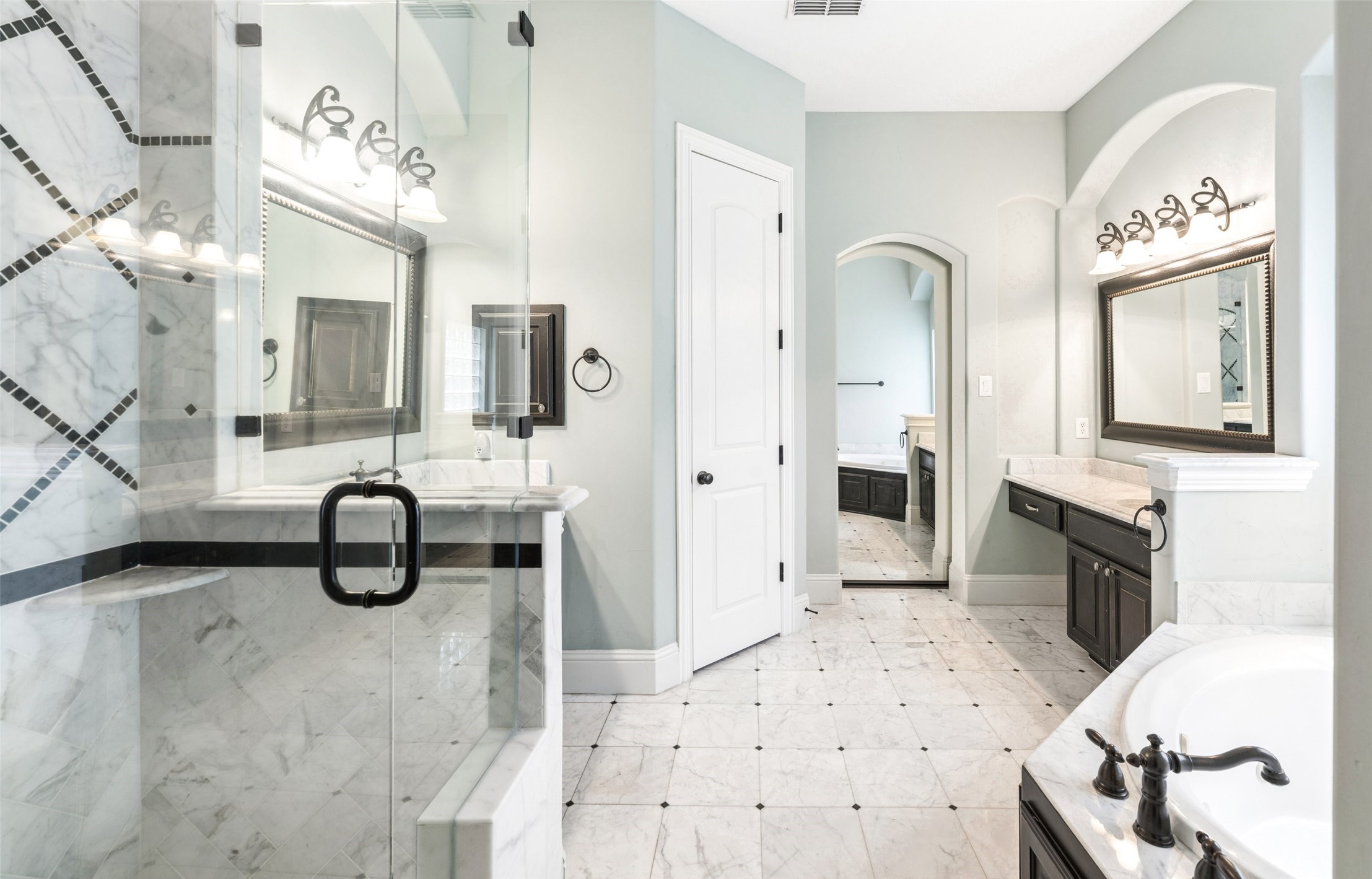 9131 Cochran Bluff Lane Dallas TX 75220