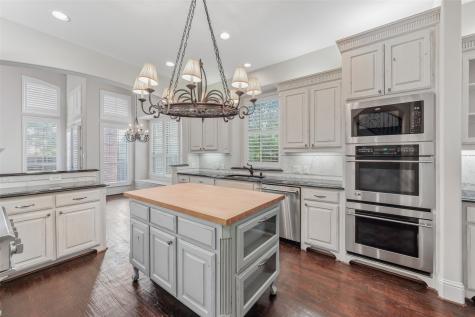 9131 Cochran Bluff Lane Dallas TX 75220
