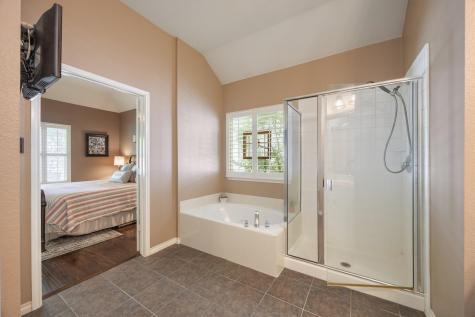 1812 Azalea Drive Savannah TX 76227