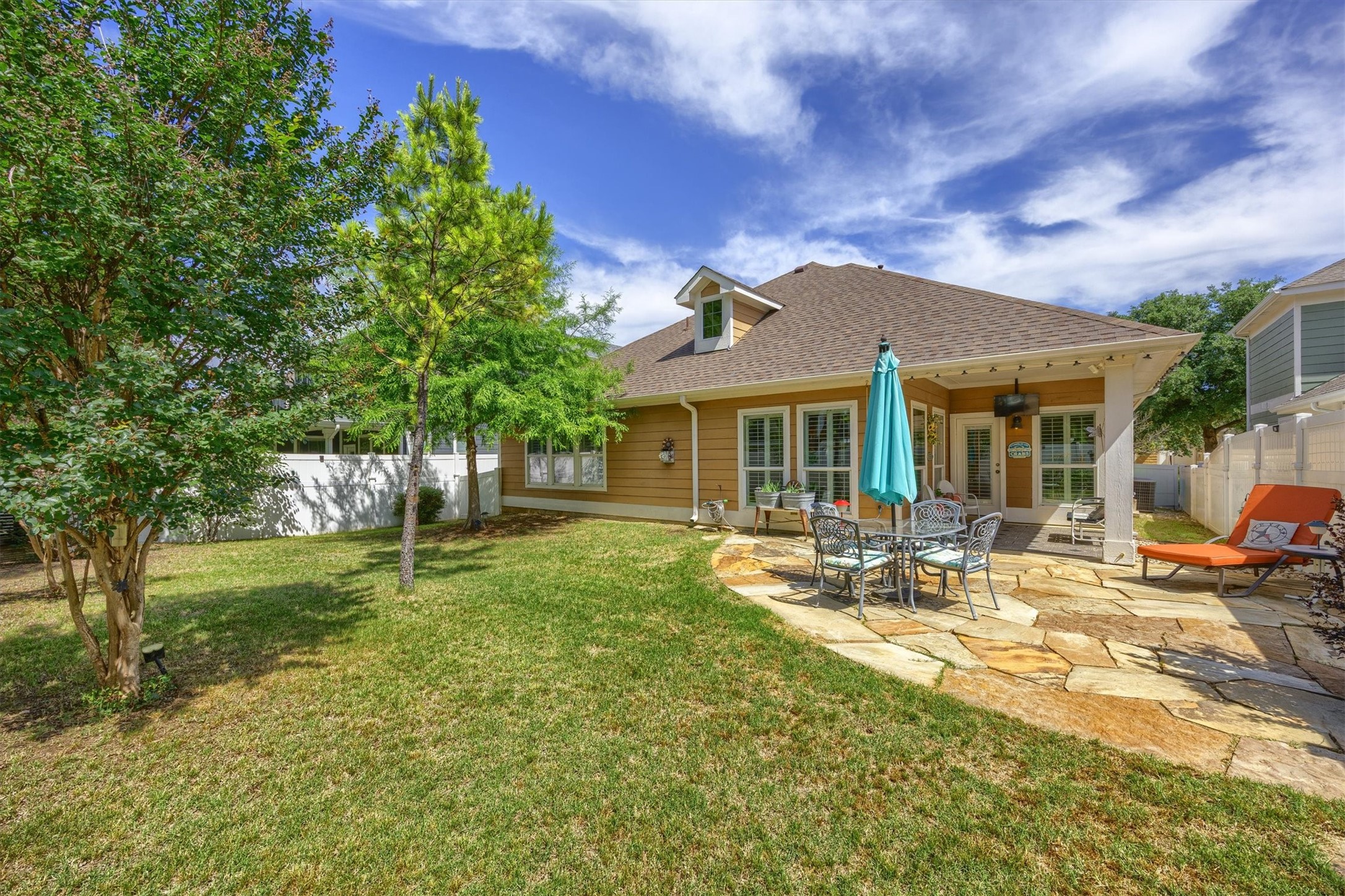 1812 Azalea Drive Savannah TX 76227