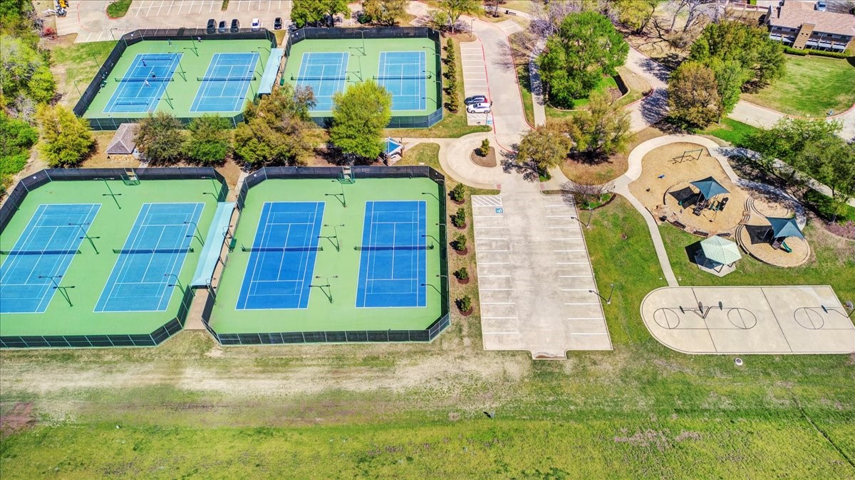 2215 Cimarron Road Mckinney TX 75072