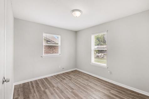 821 E Bovell Street Crowley TX 76036