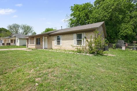 821 E Bovell Street Crowley TX 76036