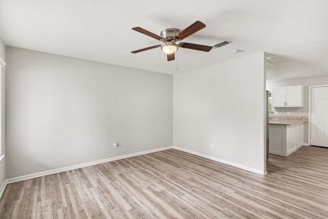 821 E Bovell Street Crowley TX 76036
