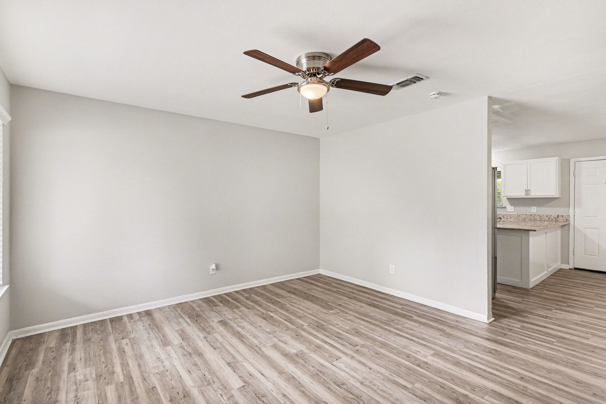 821 E Bovell Street Crowley TX 76036