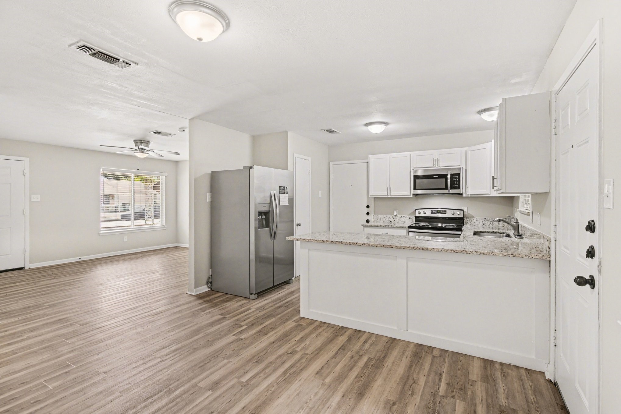 821 E Bovell Street Crowley TX 76036