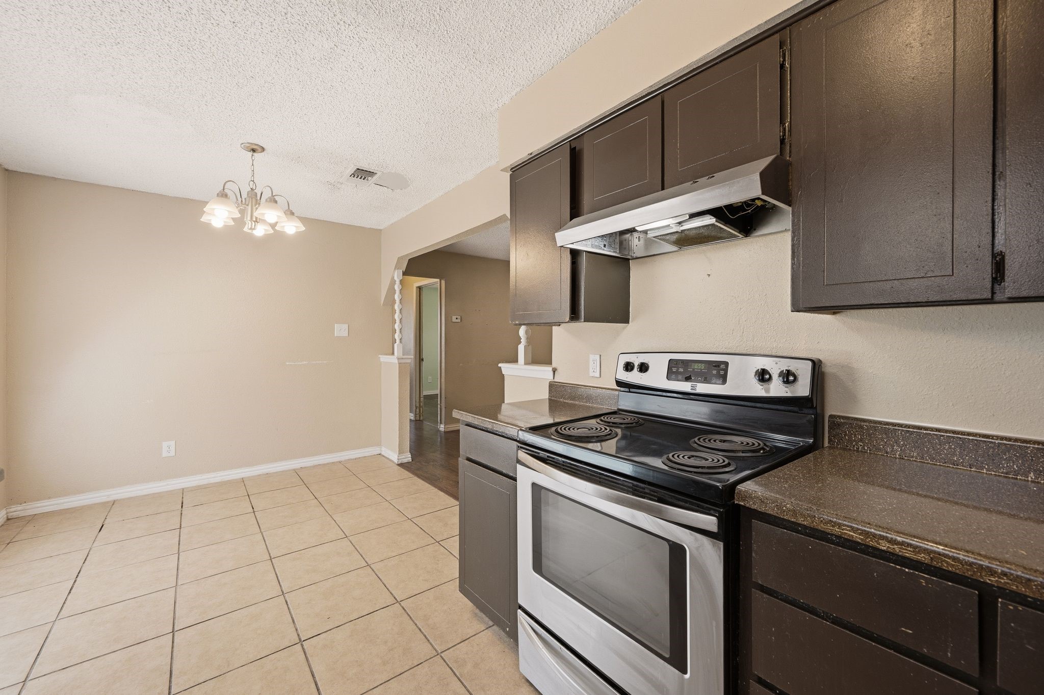 6512 Old Mill Circle Watauga TX 76148