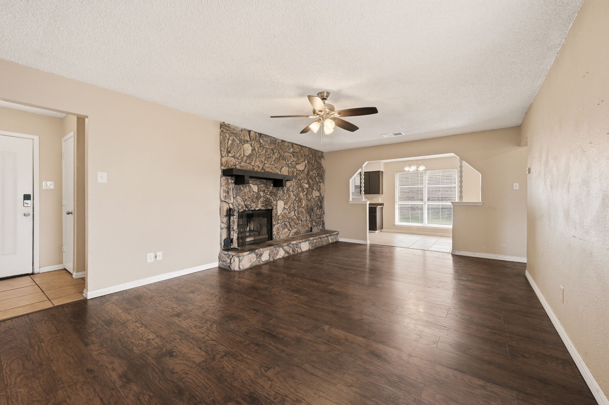 6512 Old Mill Circle Watauga TX 76148