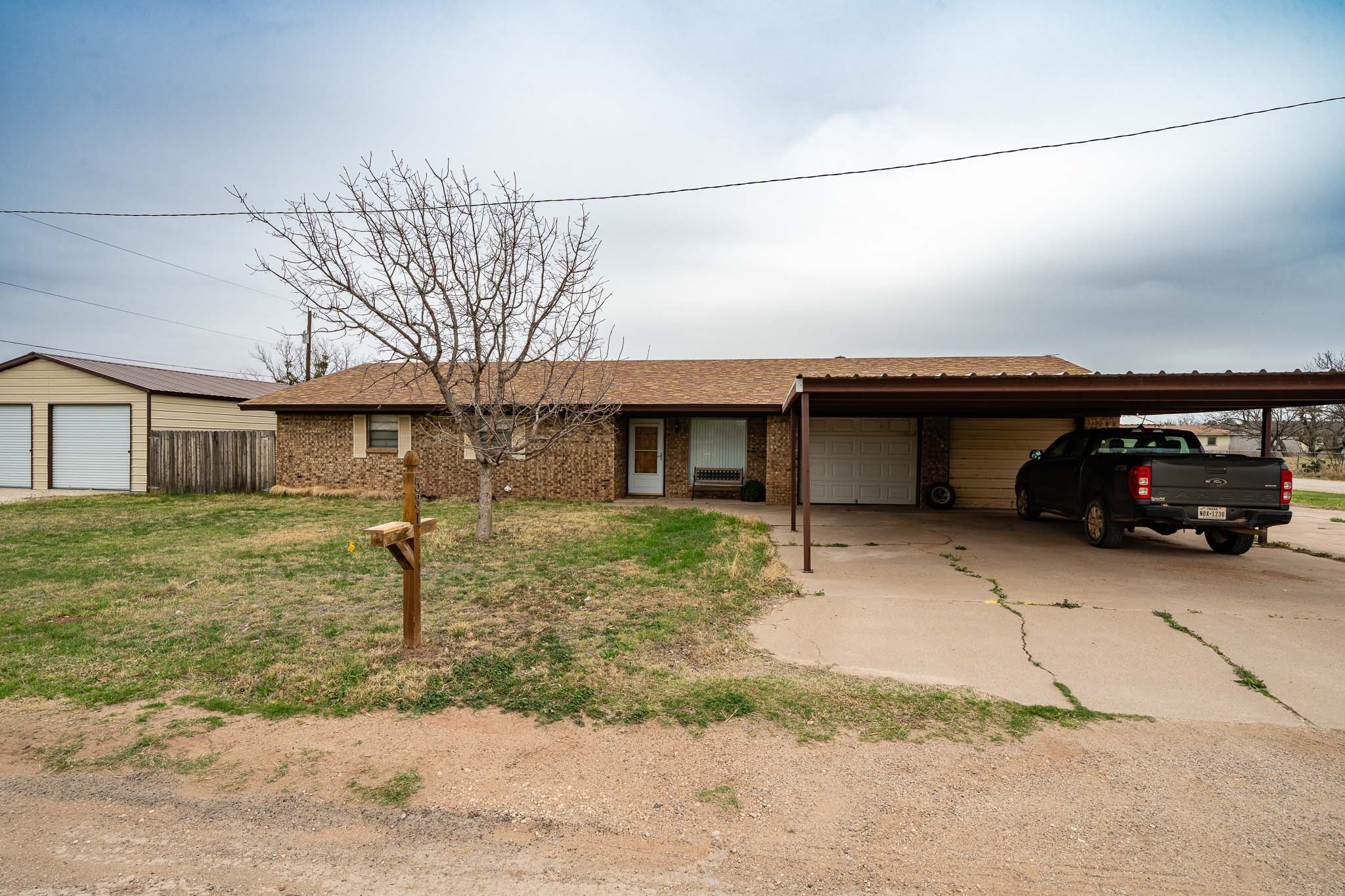 531 Avenue N Anson TX 79501