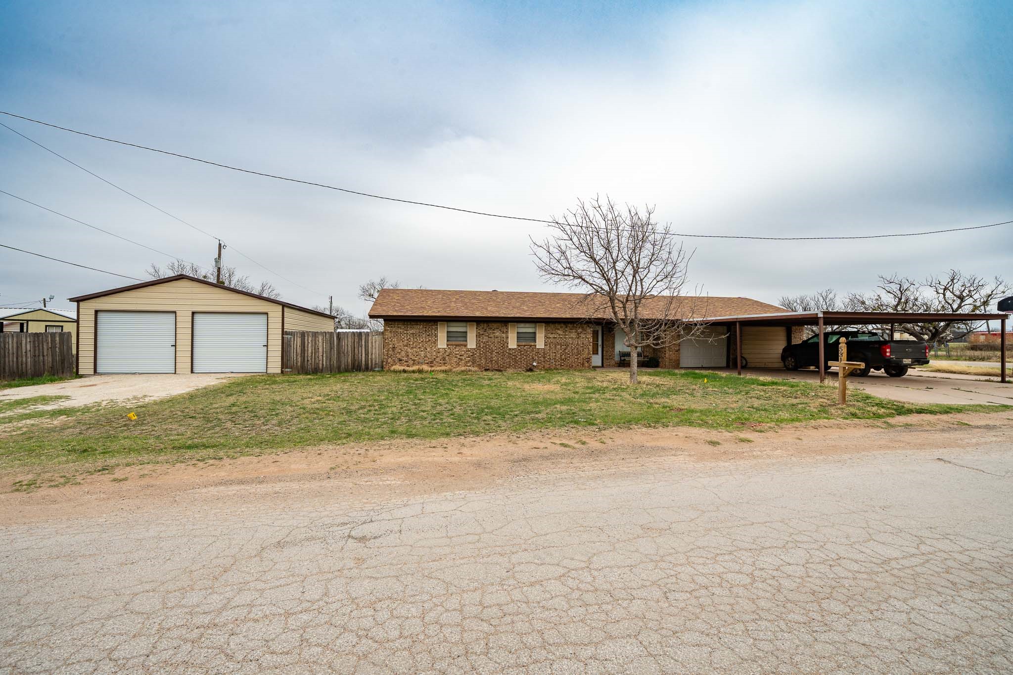 531 Avenue N Anson TX 79501