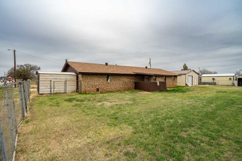 531 Avenue N Anson TX 79501