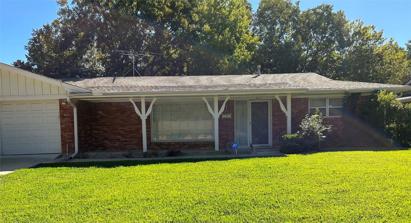 5625 Whitman Avenue Fort Worth TX 76133