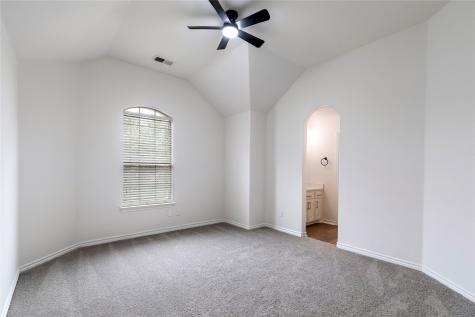 907 Greenfield Court Kennedale TX 76060