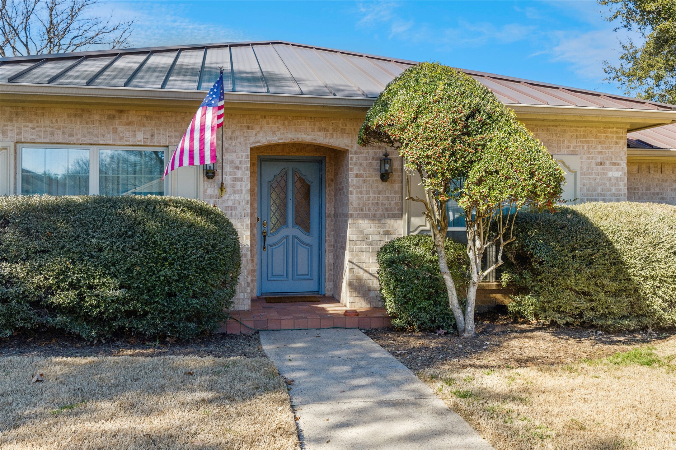 4212 Lake Vista Drive Benbrook TX 76132