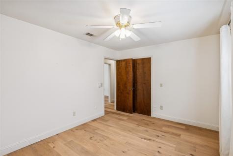 4212 Lake Vista Drive Benbrook TX 76132