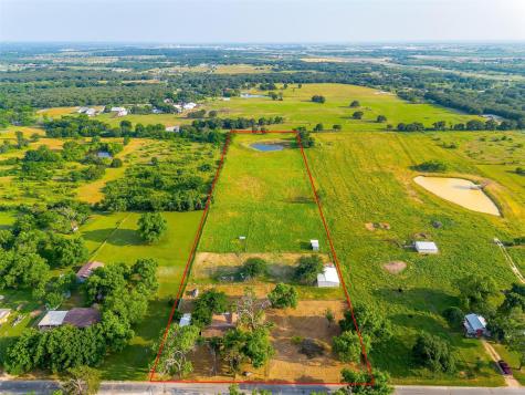 1501 County Road 909 Joshua TX 76058