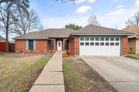2530 Seven Hills Drive Grand Prairie TX 75052