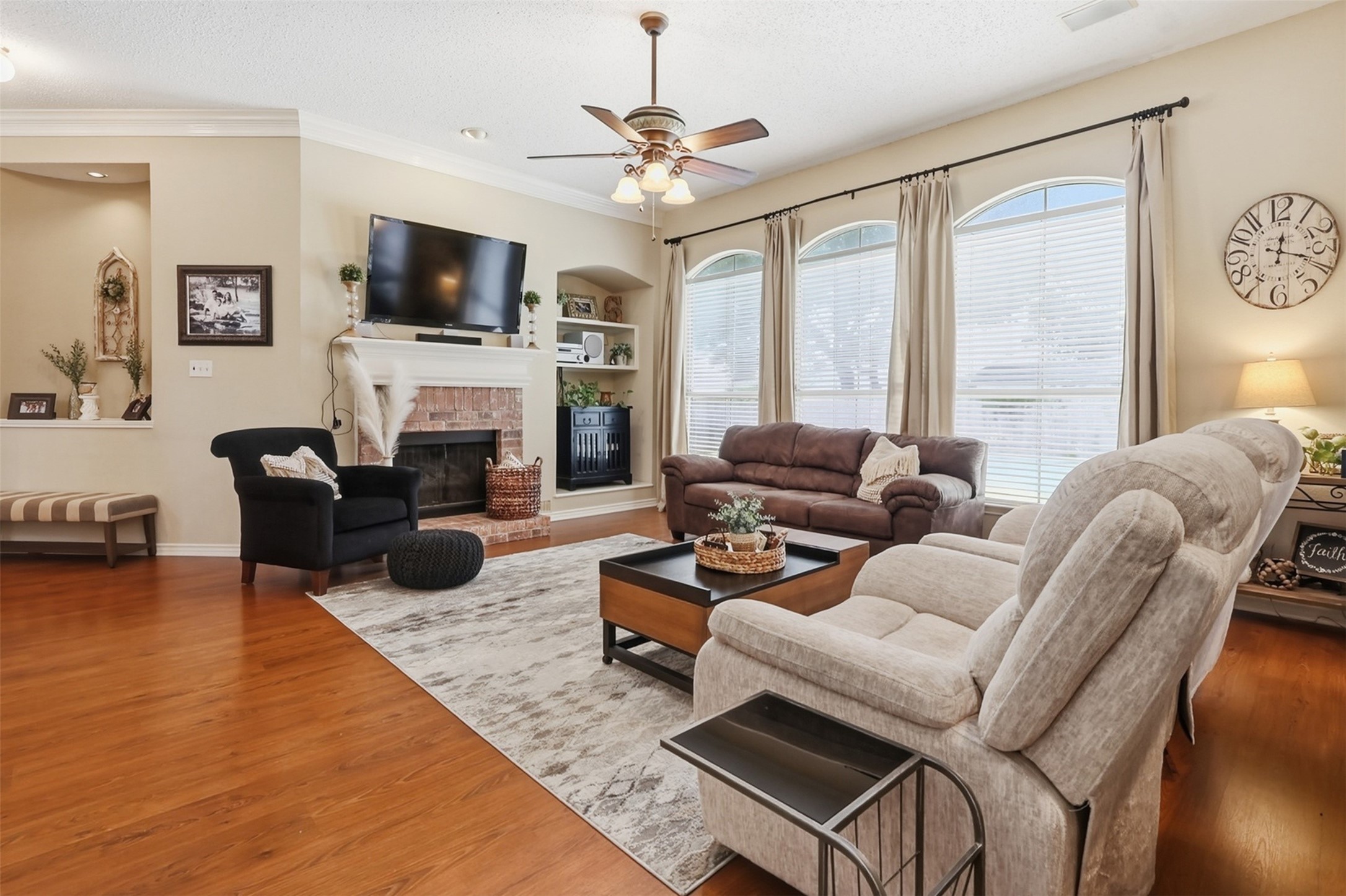 2110 Perry Drive Mansfield TX 76063