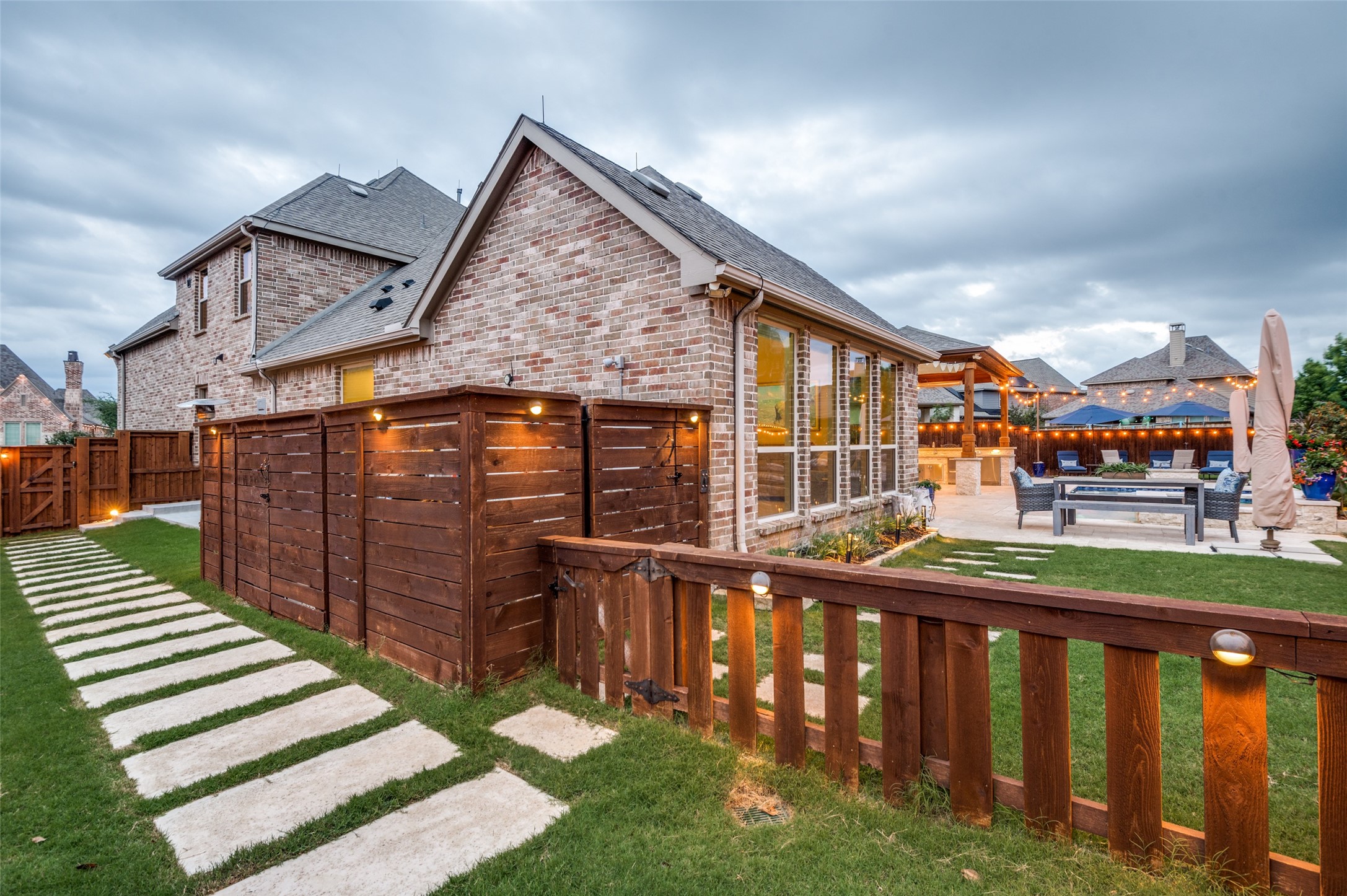 2848 London The Colony TX 75056