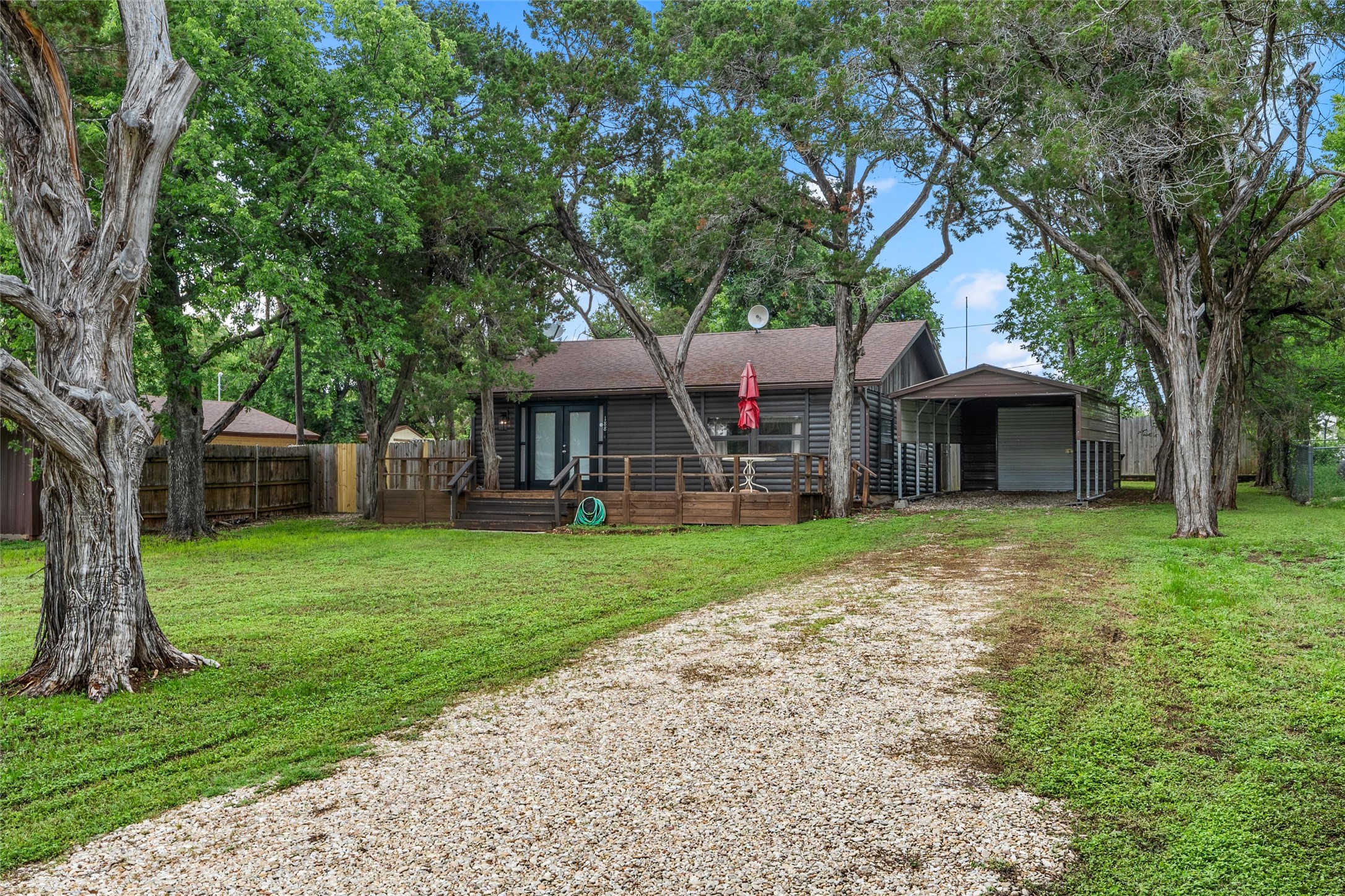 188 Linda Lee Loop Whitney TX 76692