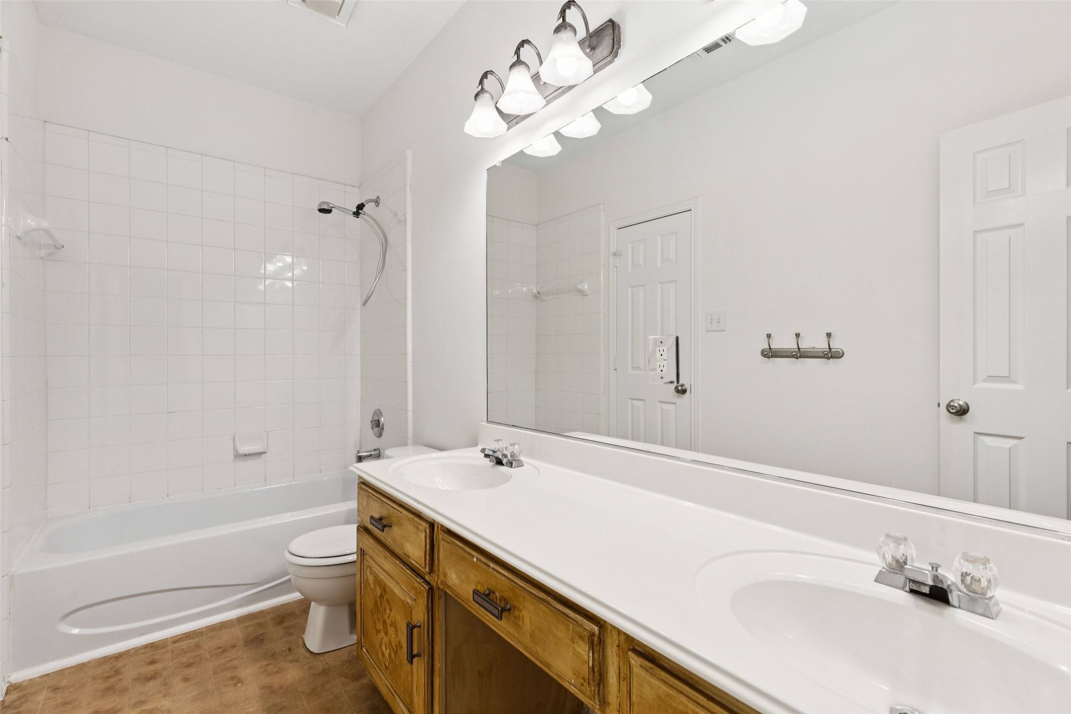 5613 Buttercup Lane Mckinney TX 75070
