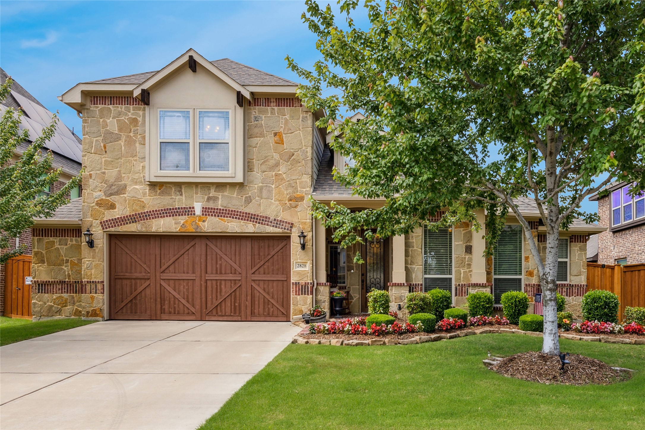 2828 Mariposa Drive Grand Prairie TX 75054