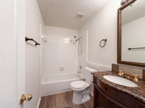 7001 Edmundson Drive Arlington TX 76002