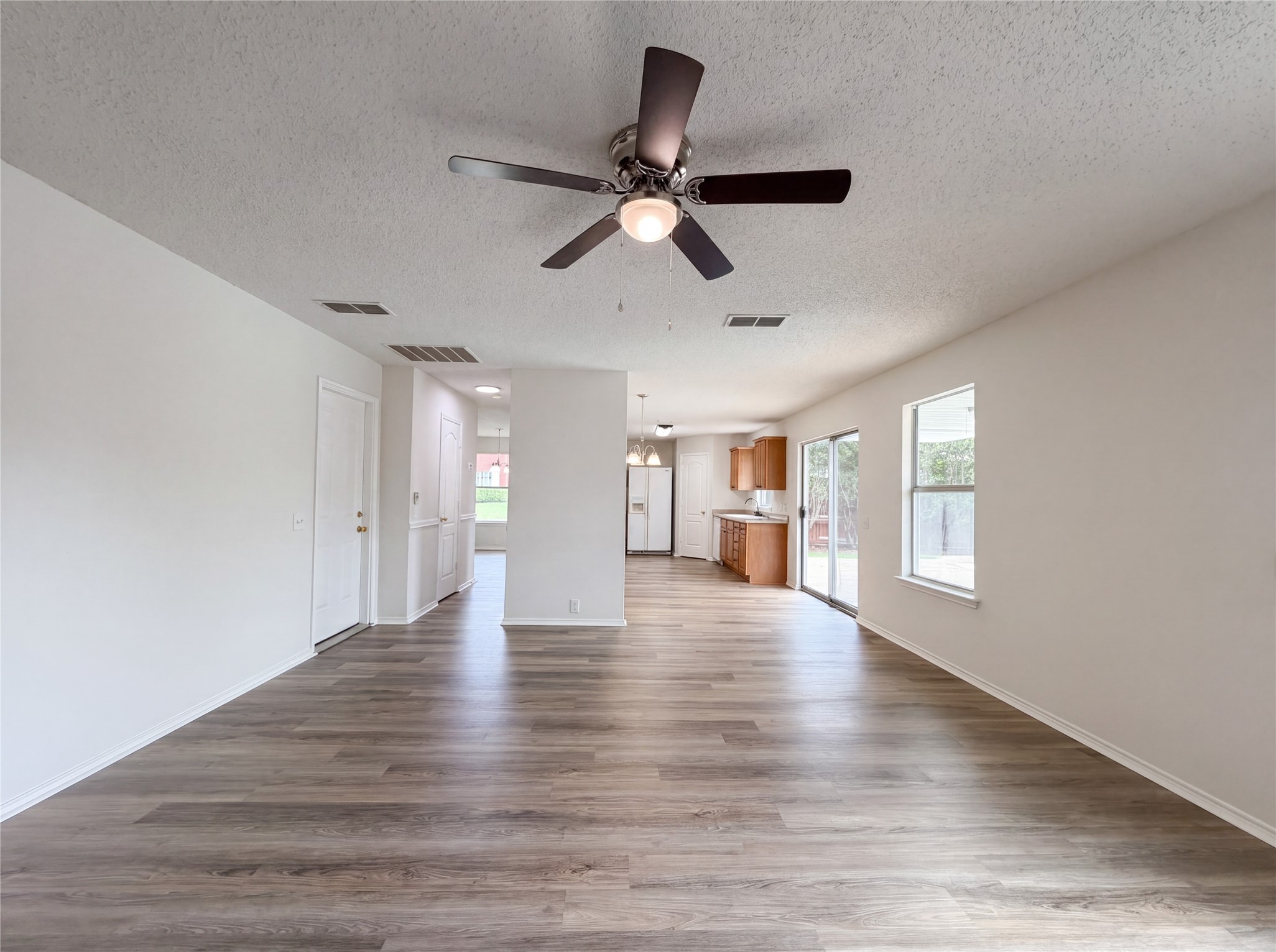 7001 Edmundson Drive Arlington TX 76002