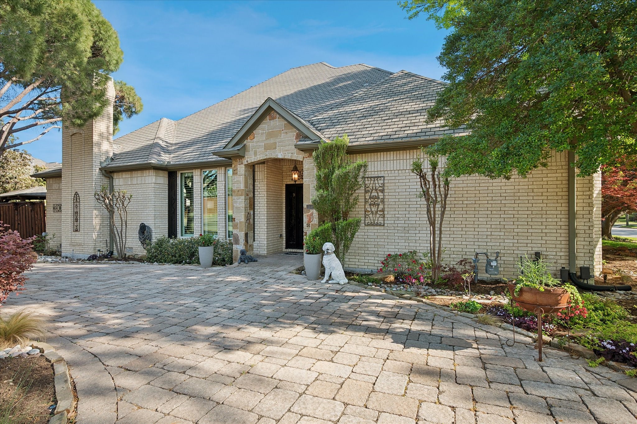2448 Clearspring Drive N Irving TX 75063
