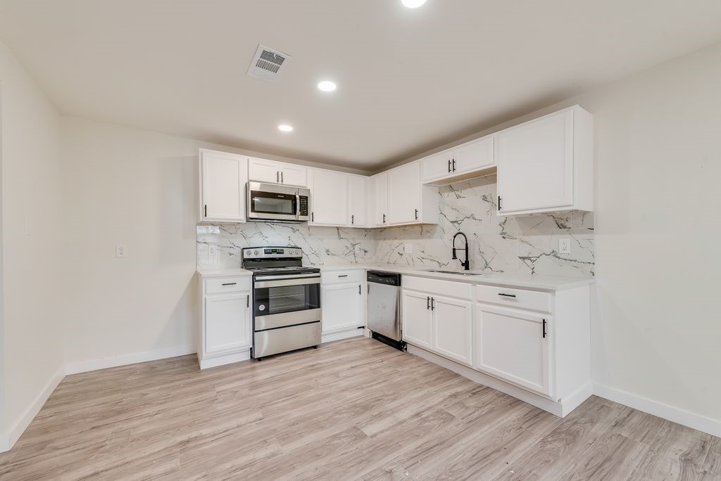 9410 Beacon Hill Circle Dallas TX 75217