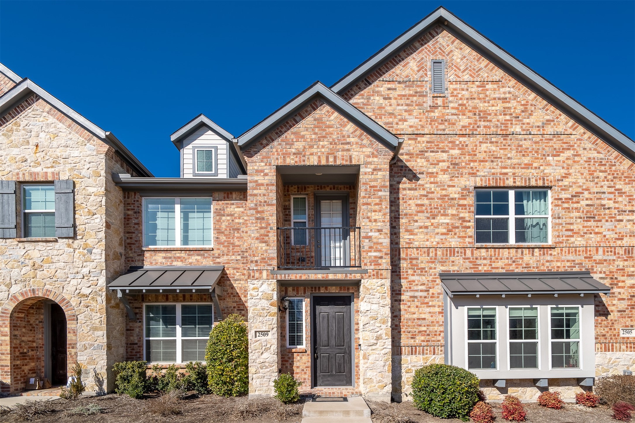 2509 Barnwood Lane Garland TX 75042